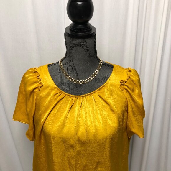Lauren Conrad Blouse Womens Size Small Golden Yellow Satin Short Sleeve Top - Picture 2 of 6
